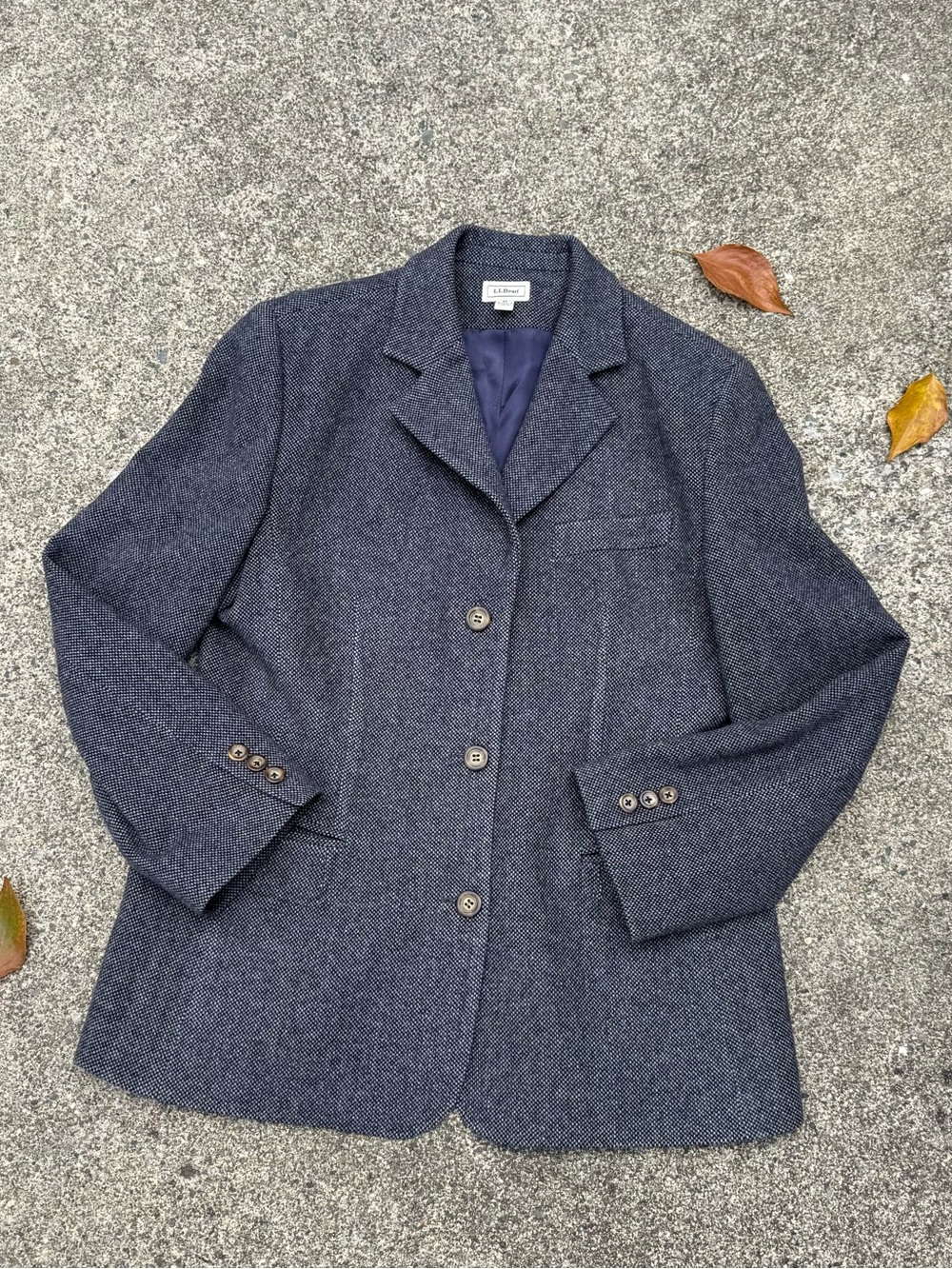 L.L. Bean Women’s Navy & Gray Herringbone Wool & Cashmere Blend Blazer size 8P